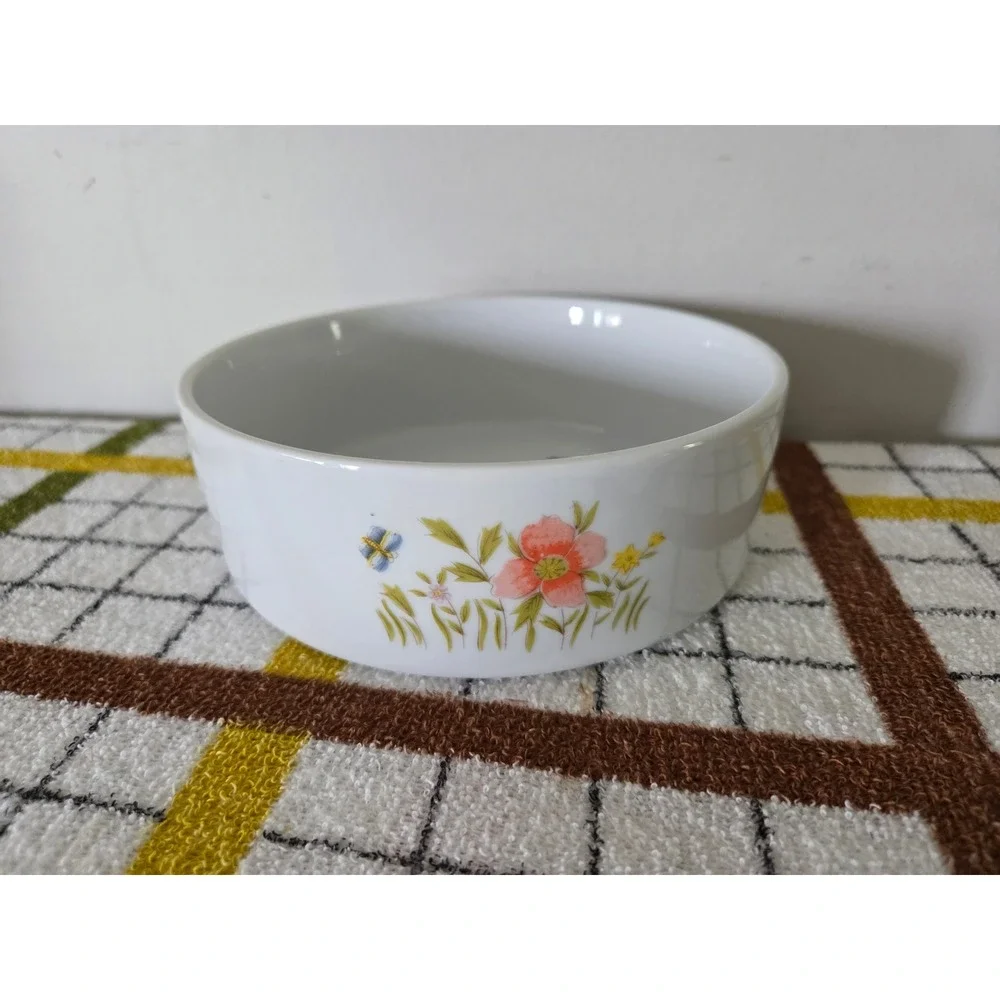 Country Flowers by Andrea Oven to Table Cookware Floral Bowl 6.25 inch Vintage